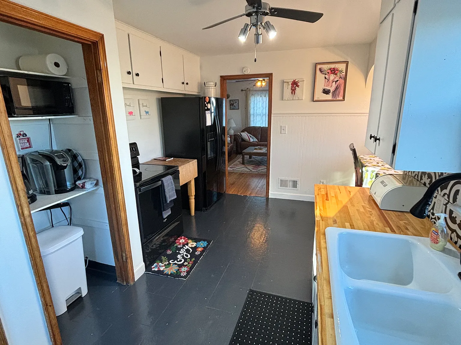 3 bed, 1200 sqft, $1,800 — Photo 4