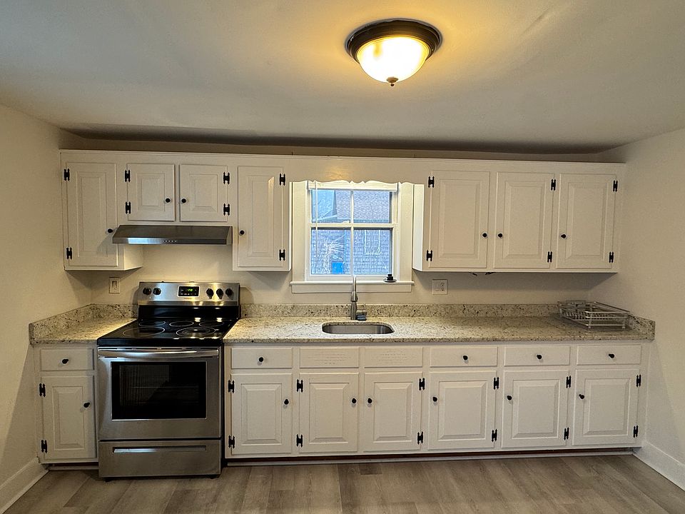 1st image of 8 Kimball Ave Floor 2