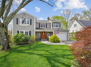 24 Overlook Rd, Ardsley, NY 10502