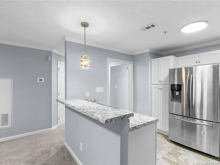 3340-7 Harbour Pointe Pl — Photo 18