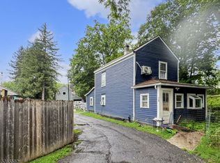 15 Fisk St, Belvidere Twp., NJ 07823