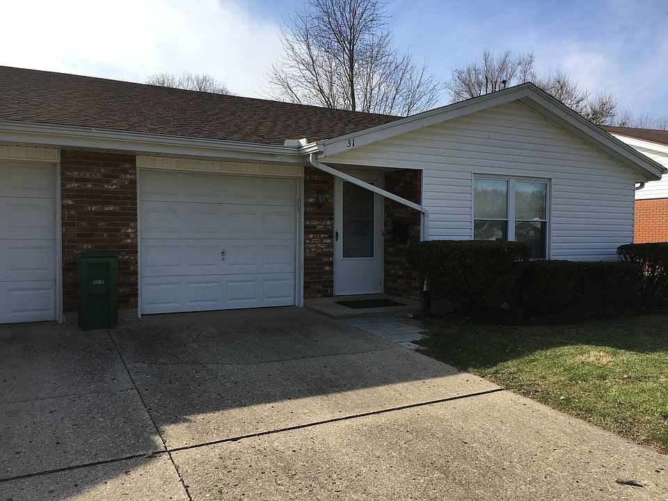 1st image of 31-33 Teri Dr