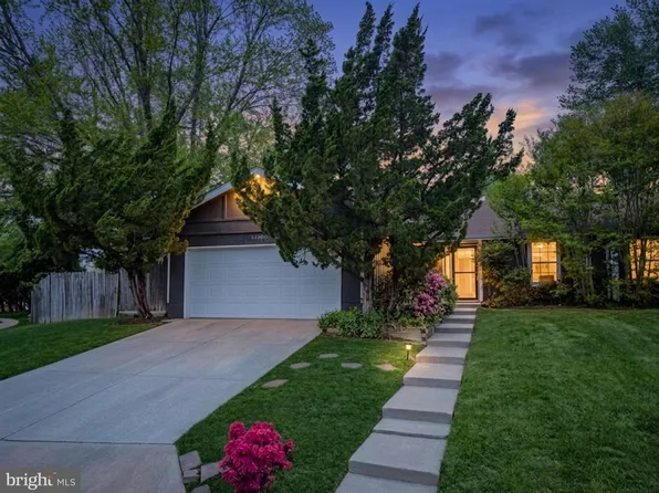 14900 Hydrus Rd, Silver Spring, MD 20906