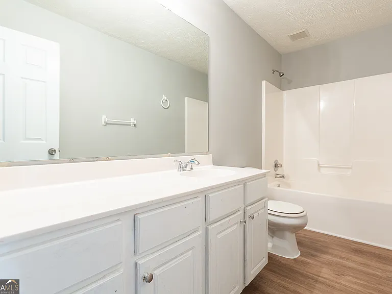 3290 Cooper Woods Dr — Photo 16