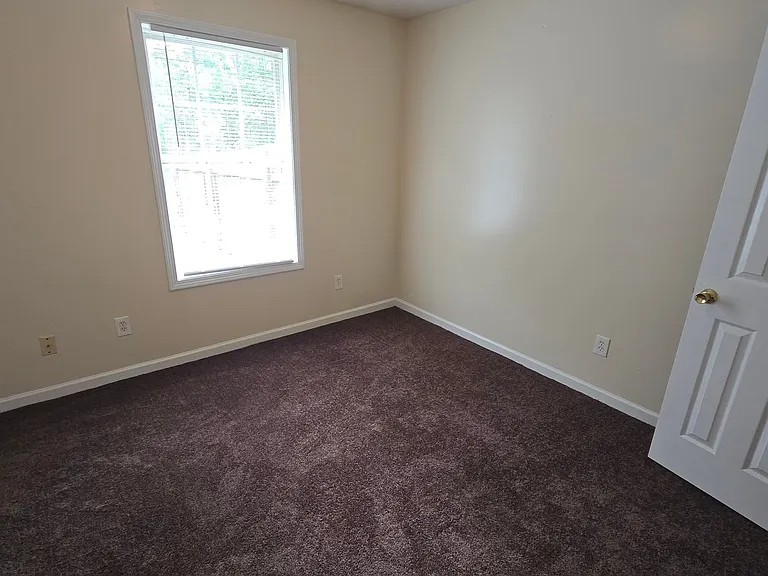 514 Heron Dr — Photo 13