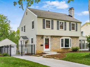 2008 Edgemont Rd N, Columbus, OH 43212