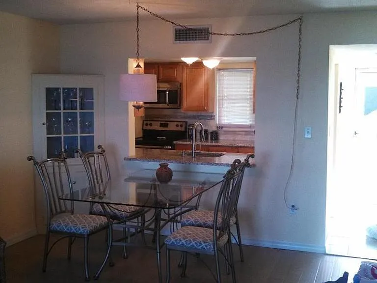 464 N Paula Dr N #323 — Photo 3