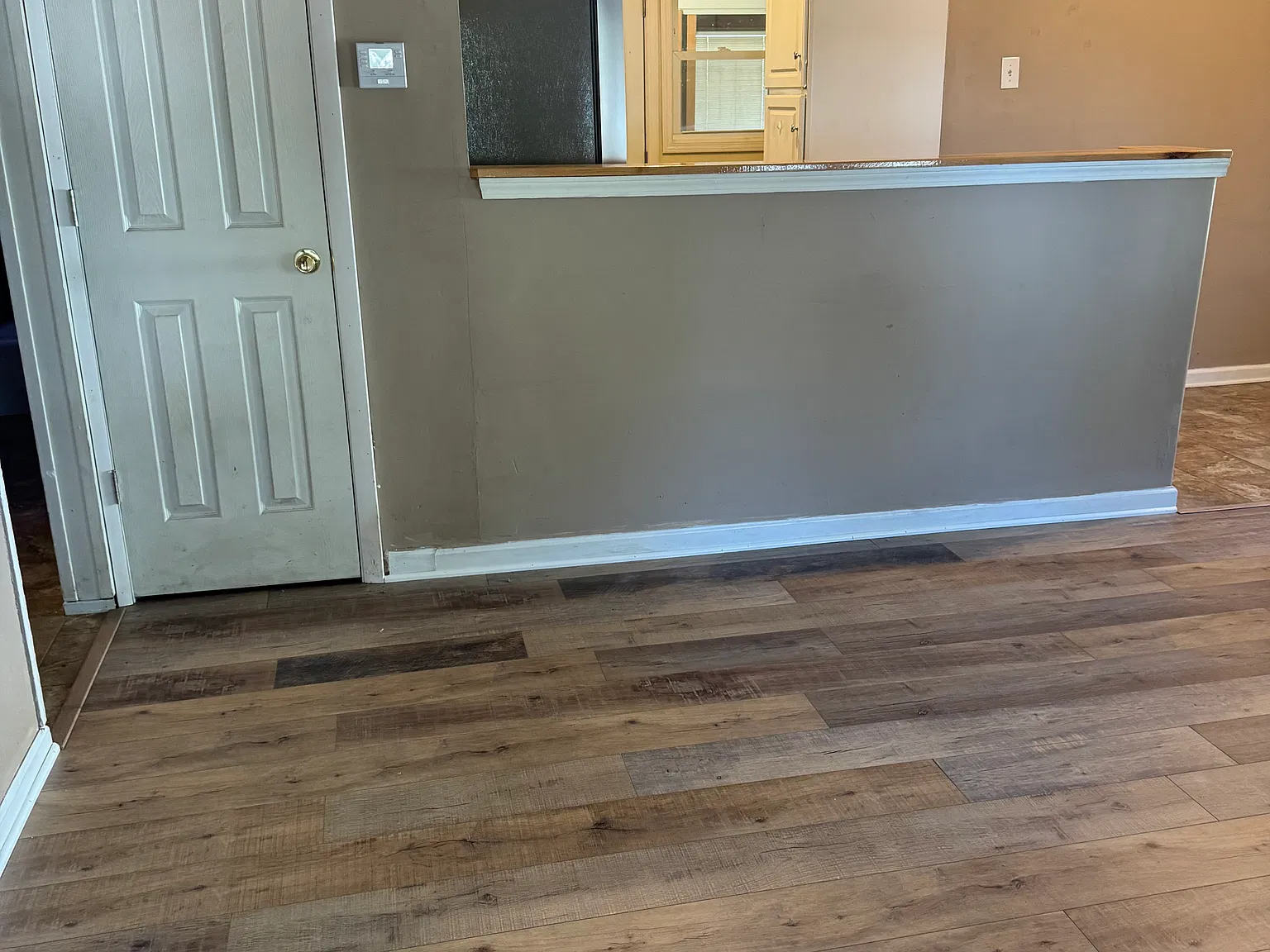 2 bed, 768 sqft, $1,050 — Photo 3