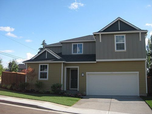 1st image of 302 NW Donegal Pl