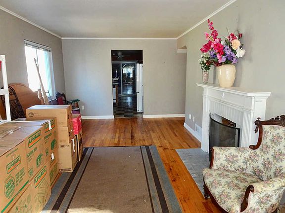 4th image of 116 N Westmoor Ave