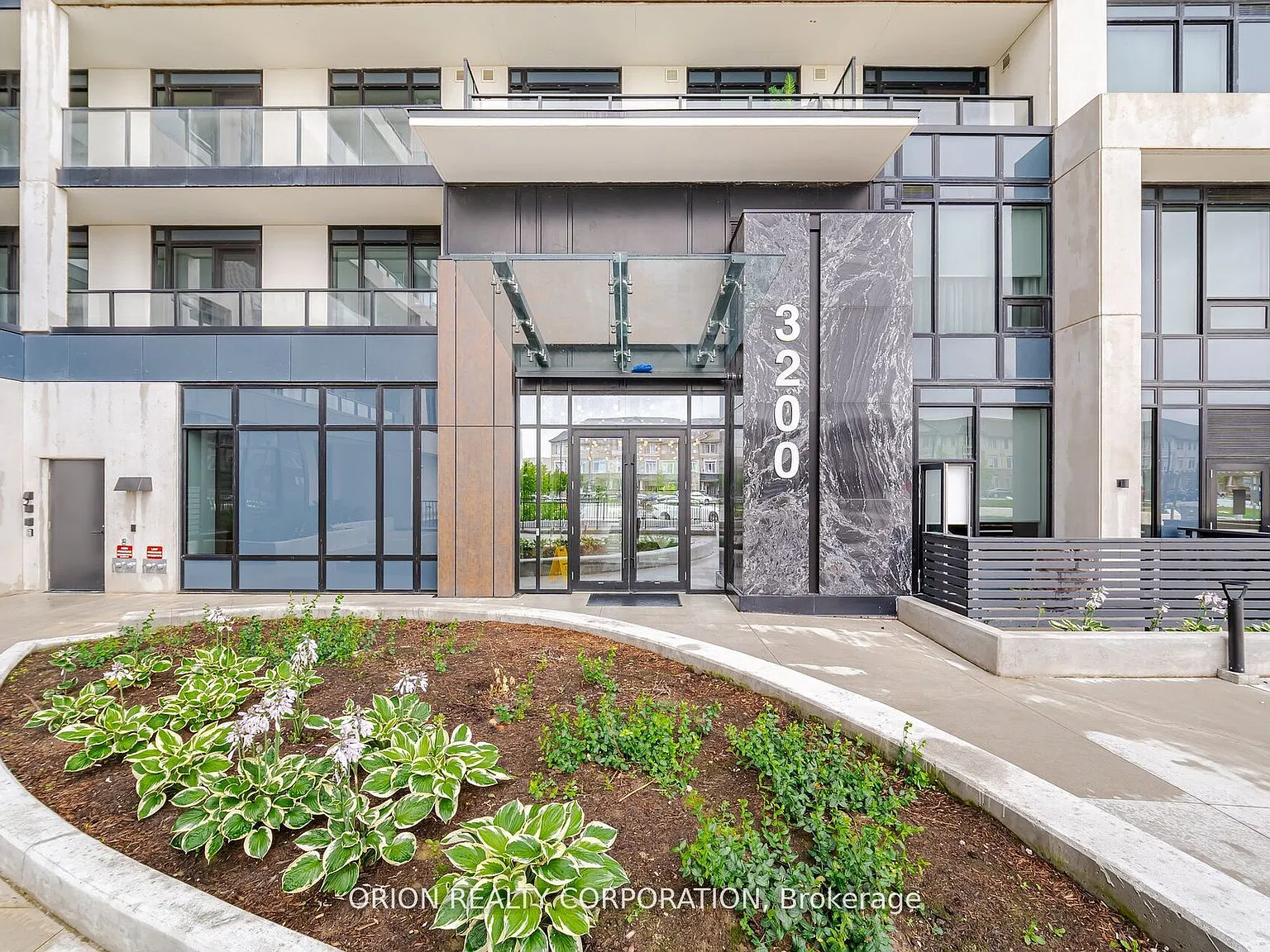 2 bed, $2,300 — Photo 2