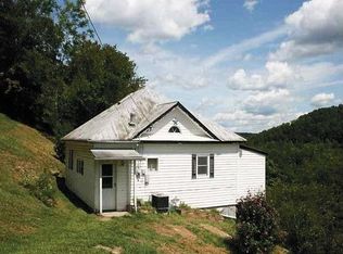 113 Howell St, West Union, WV 26456
