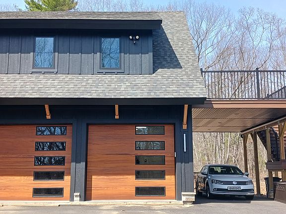 2nd image of 31 Coburn Rd