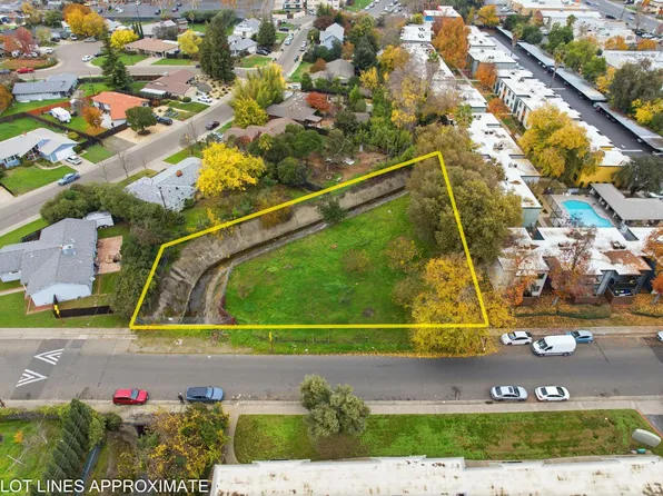 2 Wittkop Way, Sacramento, CA 95825