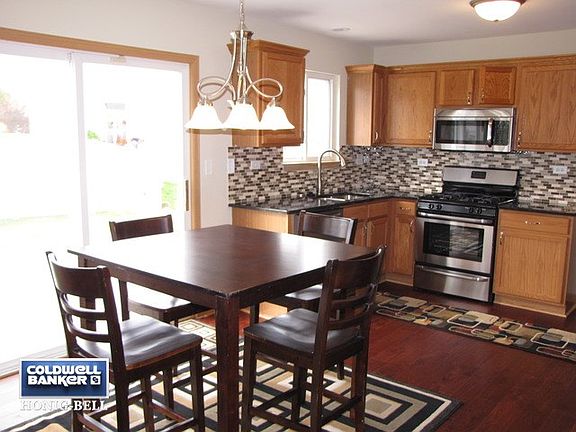 5th image of 2709 Stonebridge Dr