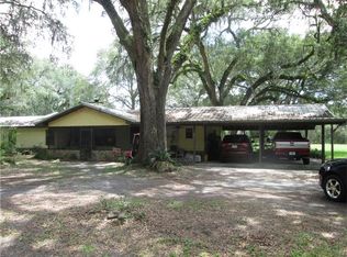 935 County Road 738e, Webster, FL 33597