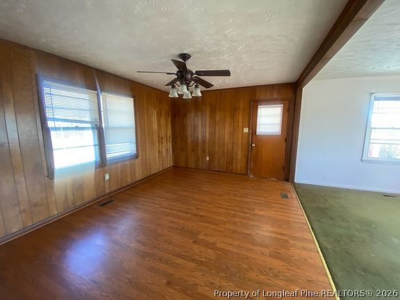 3rd image of 2771 Bailey Rd