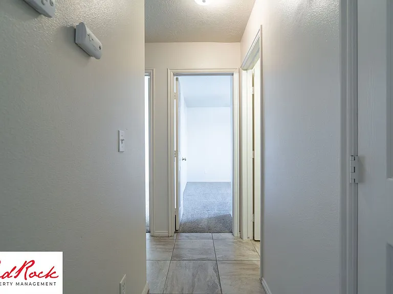 Fourplex - 620 W Evans Ridge — Photo 39