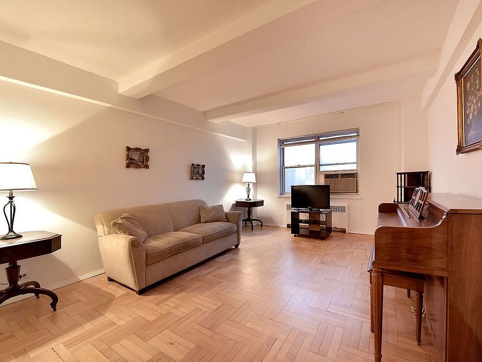 1st image of 530 Grand St APT F11e