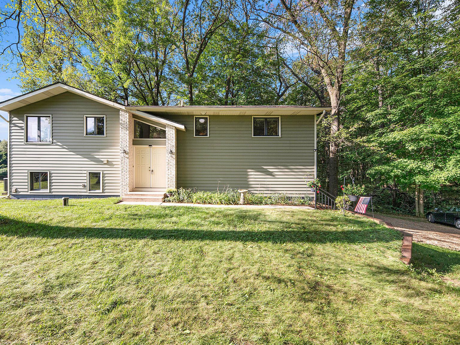 8740 W South Ave, Schoolcraft, MI 49087 Zillow