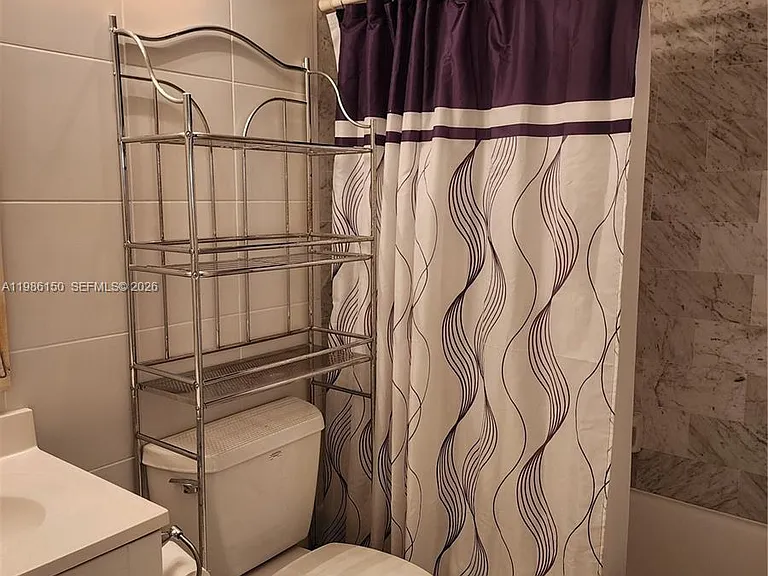 681 S Hollybrook Dr #110 — Photo 6