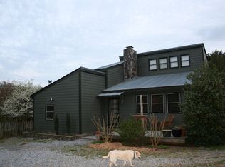 415 Plainfield Rd, Greensboro, NC 27455