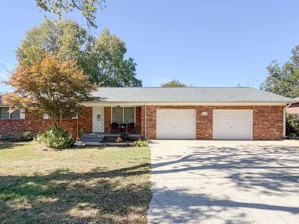 300 Suffield St, Athens, AL 35611