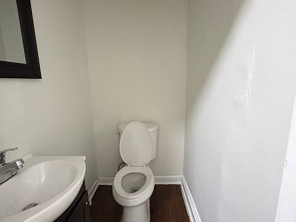4th image of 2817 W Cold Spring Ln