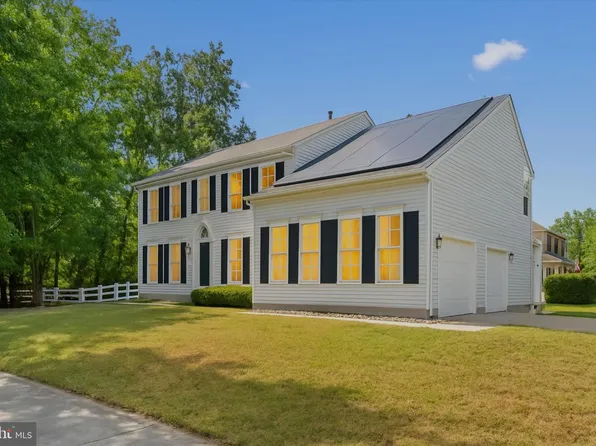11613 Bardmoor Ct, Waldorf, MD 20602