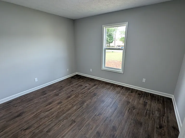 124 Davidson Dr — Photo 14