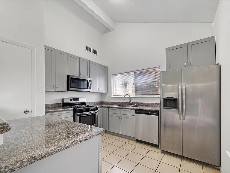 1122 Woodbridge Ave — Photo 15