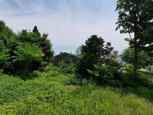 27 South Street, Rockland, ME 04841