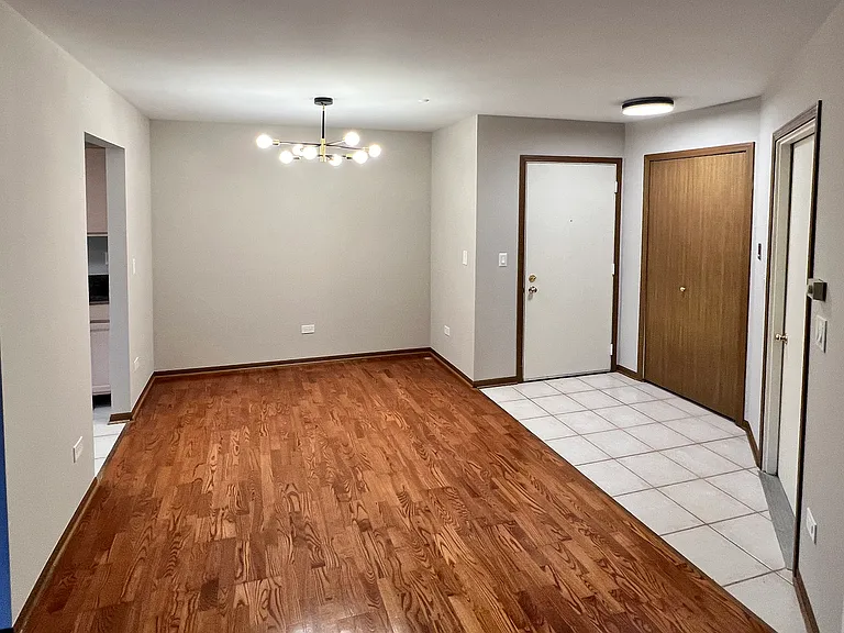 1603 W Hawkes St #1 — Photo 5