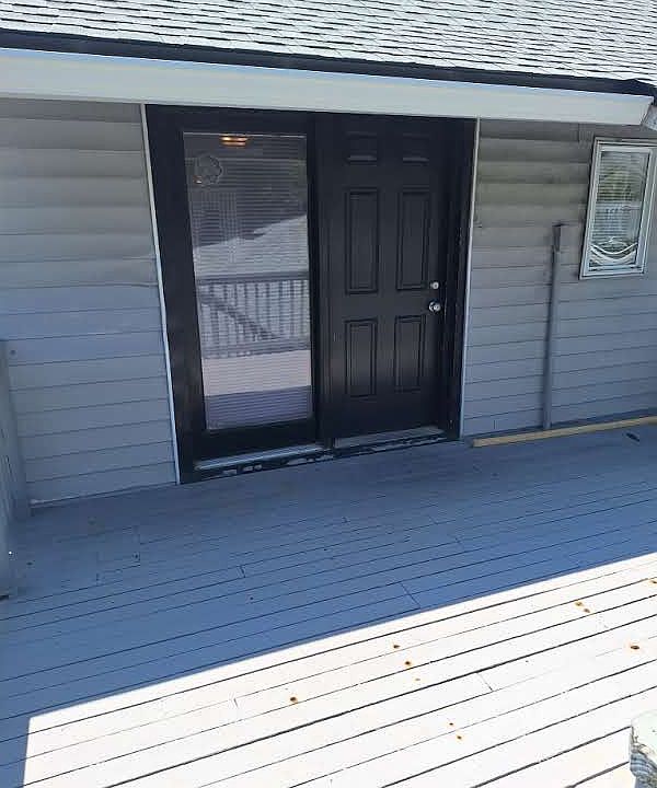 Deck entrance