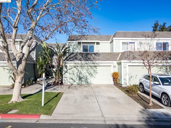 225 Bay Crest Dr, Pittsburg, CA 94565