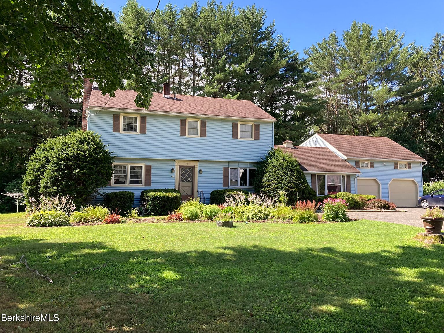 37 Raymond Dr, Dalton, MA 01226 | Zillow