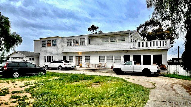 1st image of 1340 27th St