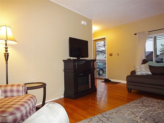 3rd image of 4200 10th Ave