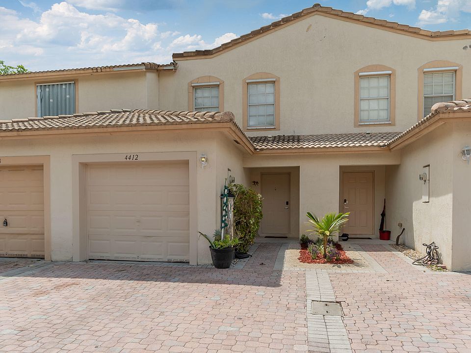 1st image of 4412 Crystal Lake Dr #4412