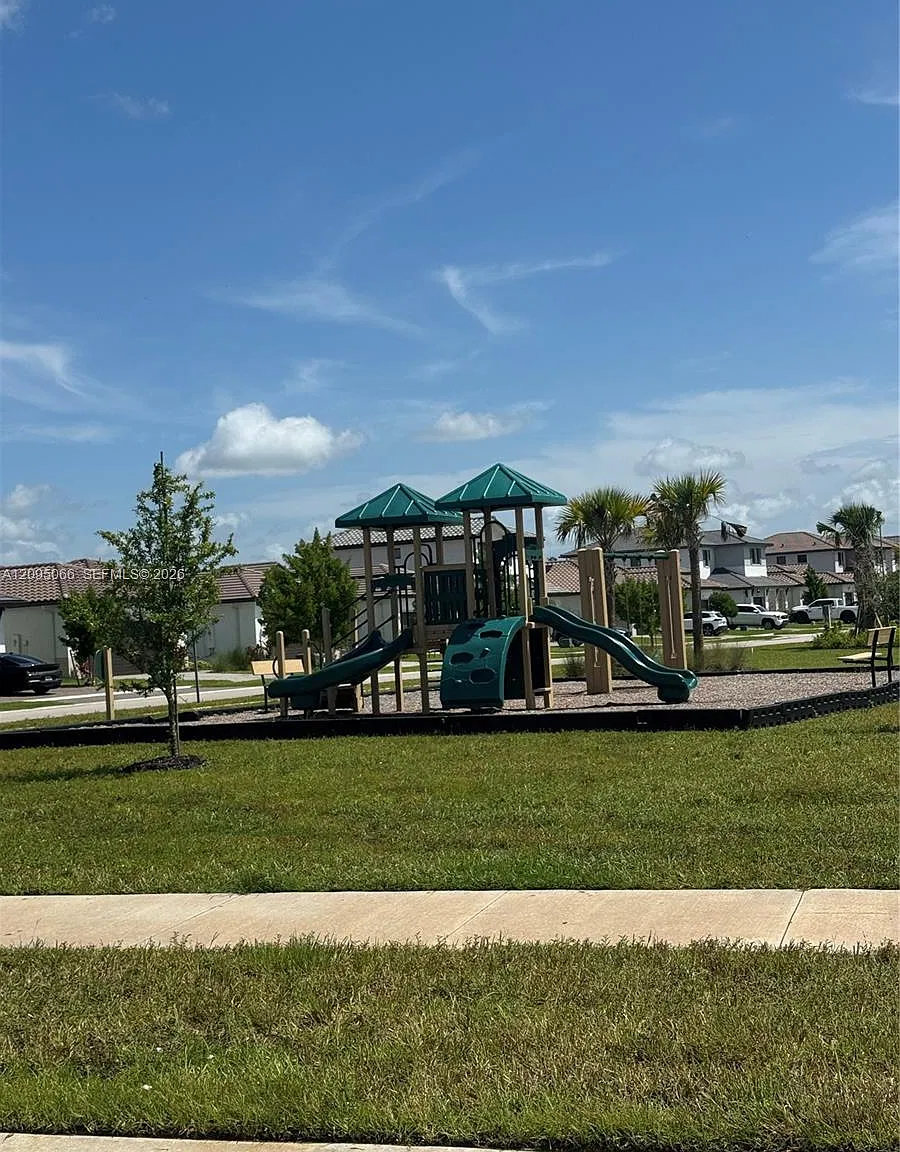 Silverwood At Ave Maria — Photo 2