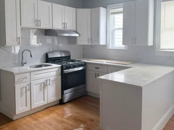 79-81 McLellan St #3, Dorchester, MA 02121