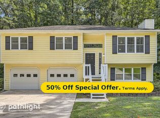 3945 Willow Ridge Rd, Douglasville, GA 30135