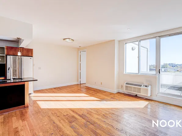 756 Myrtle Avenue image 1 of 25