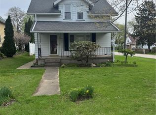 404 Dorman Rd, Conneaut, OH 44030