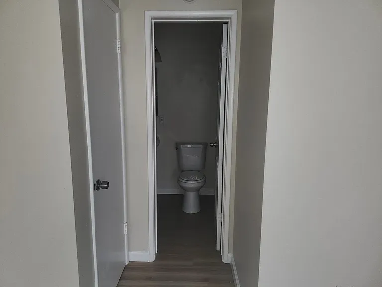 5729 California Ave — Photo 11