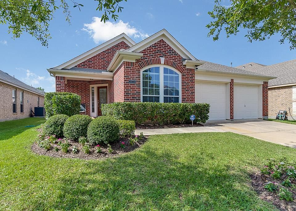 1st image of 20226 Benton Springs Ln