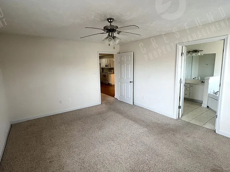 1811 Balmoral Dr #202 — Photo 9