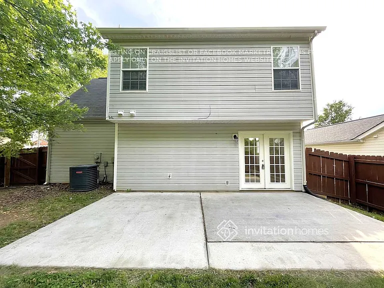 4702 Sedgelane Dr — Photo 11