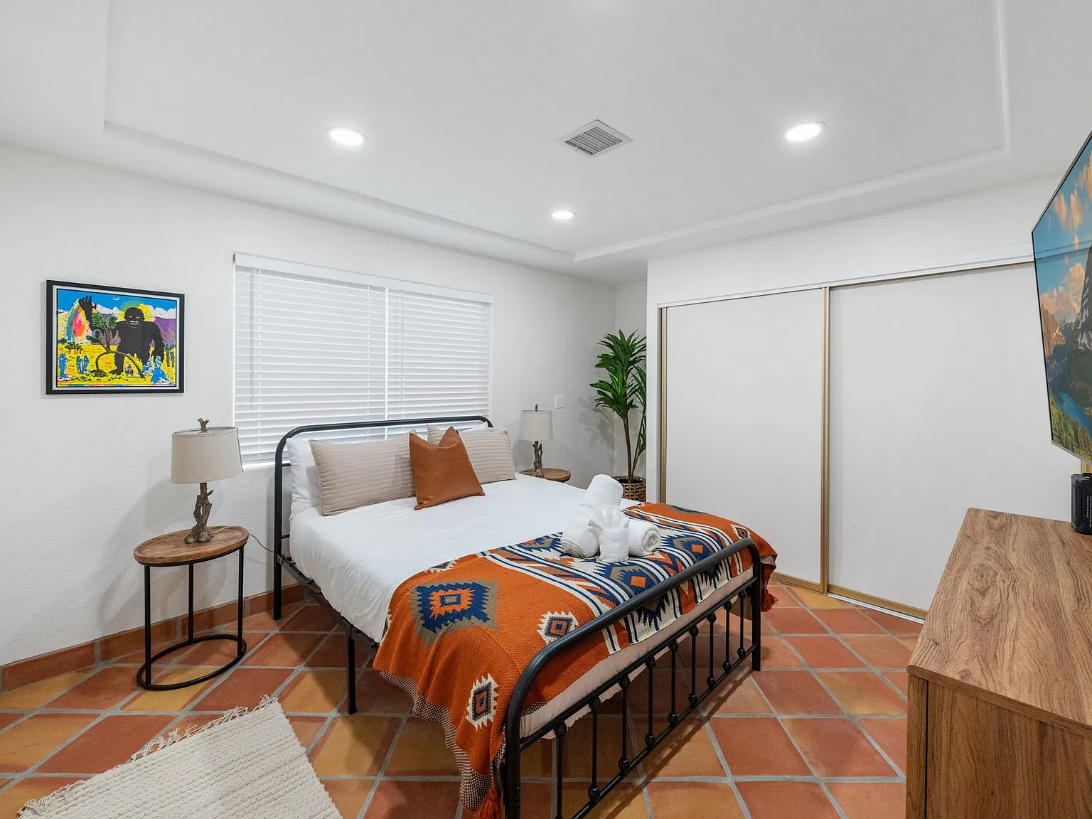 3 bed, 1895 sqft, $2,150 — Photo 1