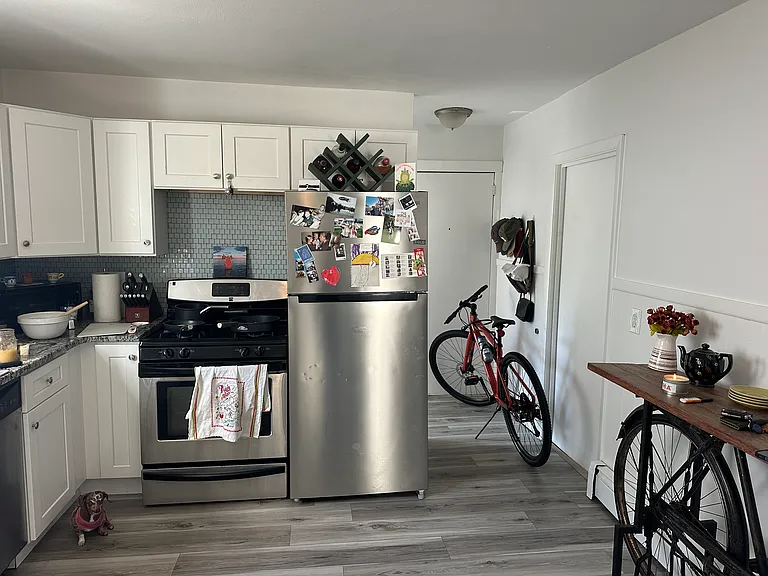 2 Potter St #1 — Photo 3